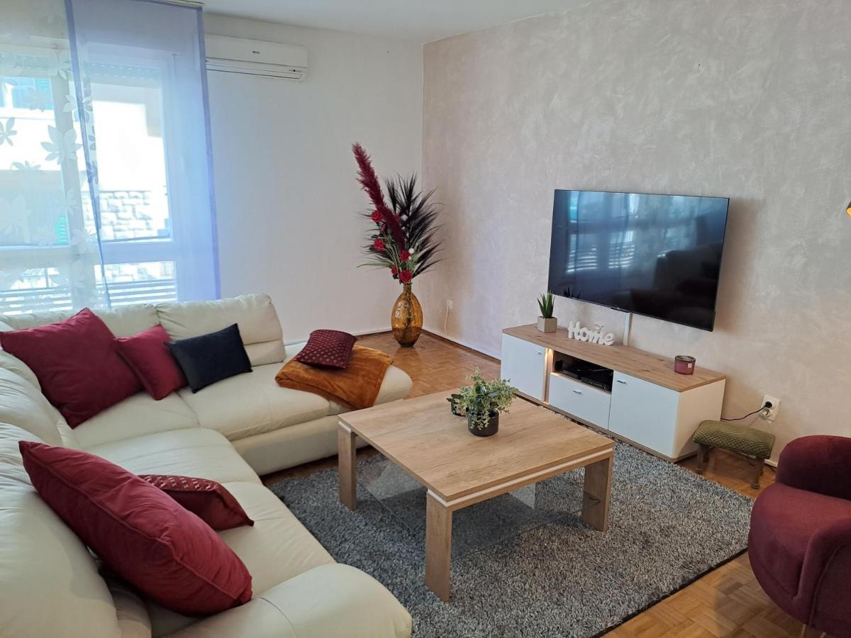 Center Apartment Silvana Split Extérieur photo