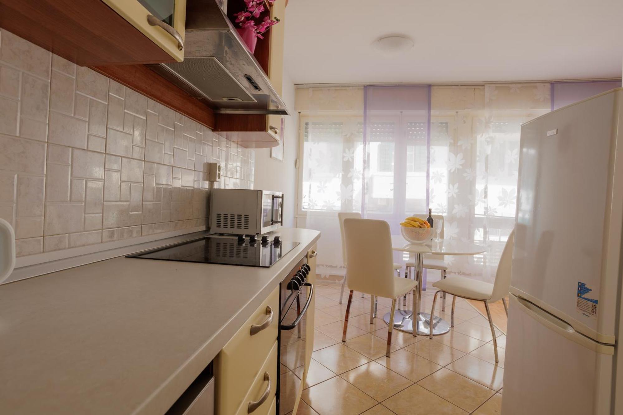 Center Apartment Silvana Split Extérieur photo