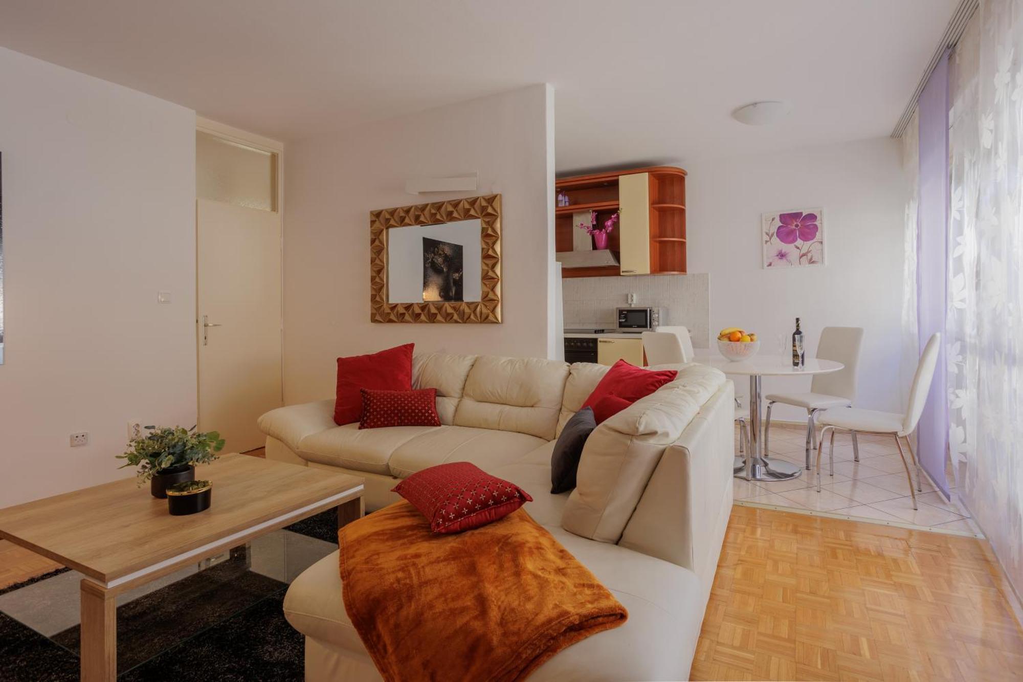 Center Apartment Silvana Split Extérieur photo